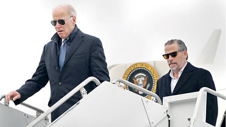 Biden’ın oğlu vergi kaçırmakla suçlandı