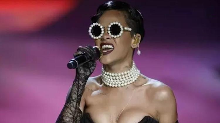RİHANNA KONSERİ NE ZAMAN Rihanna Türkiyeye mi gelecek 2024 Rihanna Türkiye konseri için önemli gelişme