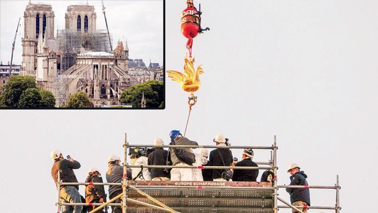 Notre Dame’ın horozu eve döndü