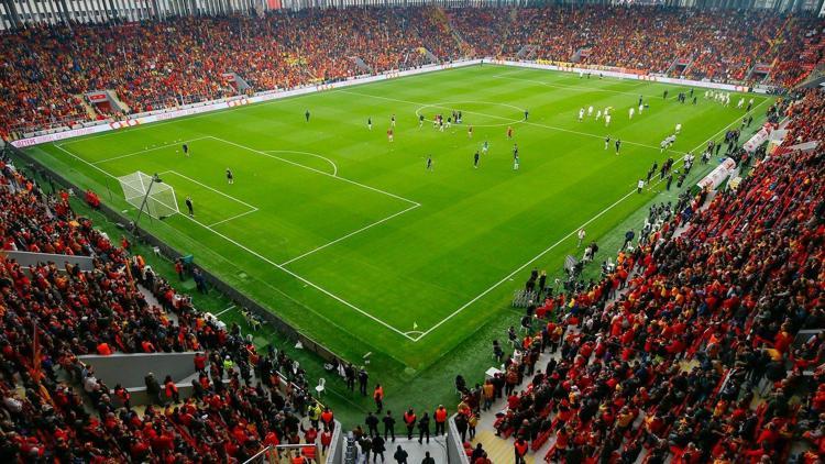 Göztepenin Eyüpspor maçına taraftarlardan büyük ilgi