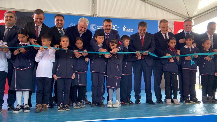 Bakan Tekin İstanbul’da okul açtı