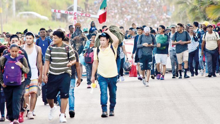 Latin Amerika’dan binler ABD sınırına yürüyor