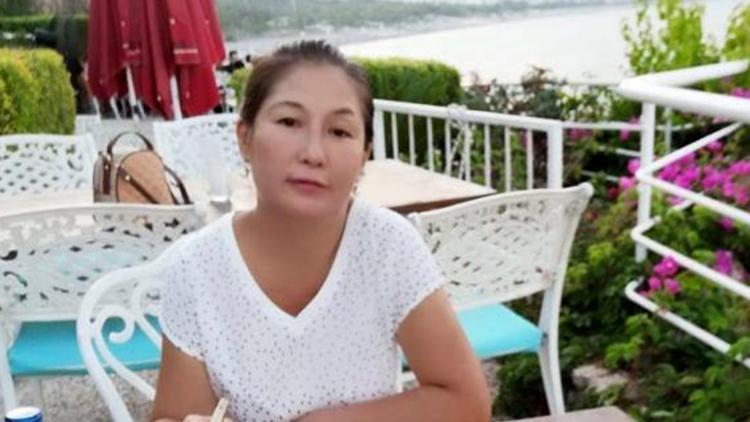 3 aydır kayıp olan Kırgız kadının toprağa gömülü cesedi bulundu... Kızı elbisesinden teşhis eti