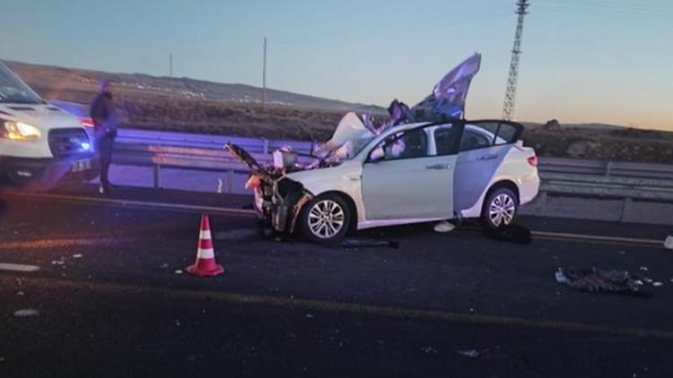 Taziye dönüşü feci kaza: 3 ölü, 2’si ağır 4 yaralı