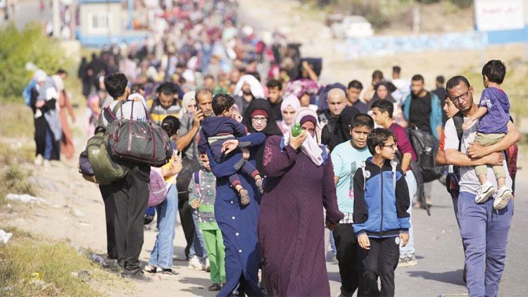 İsrail’den yeni tahliye emri: Gazzeliler güneye sıkıştı