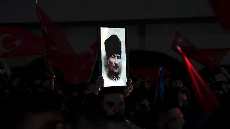 Riyaddaki krizin perde arkası: Skandal Atatürk tezahüratı esnasında stadyumda saygısızlık...