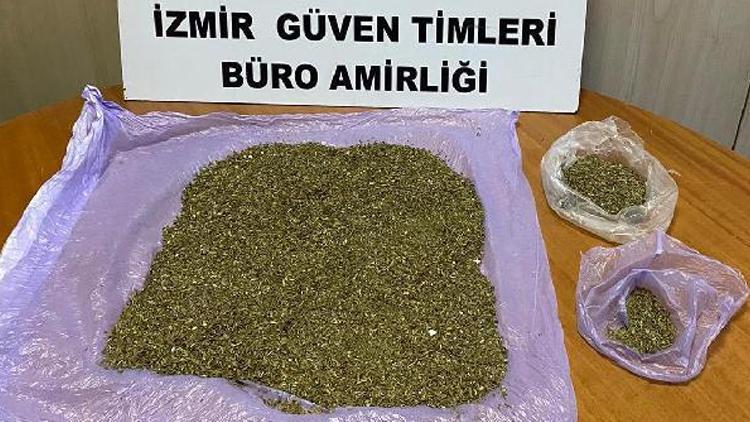 İzmirde cezaevi firarisine operasyon Uyuşturucu maddeyle yakalandı