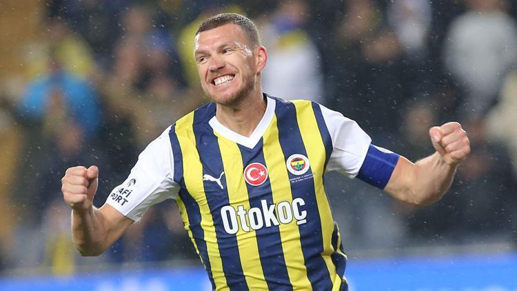 Fenerbahçe - Konyaspor maçına Edin Dzeko ve arkadaşları damga vurdu 29 dakikada hat-trick, 2009dan bu yana ilk kez...