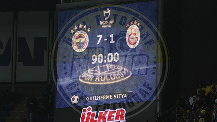 7-1lik galibiyet sonrası Fenerbahçeden Galatasaraya olay gönderme