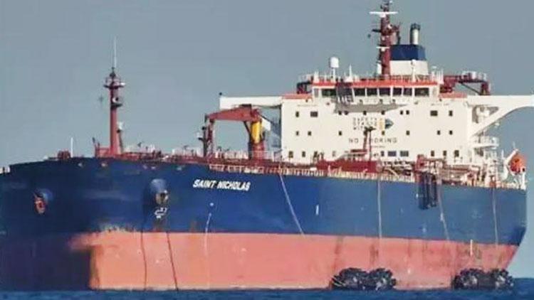 İran, Tüpraş’a petrol taşıyan gemiye el koydu