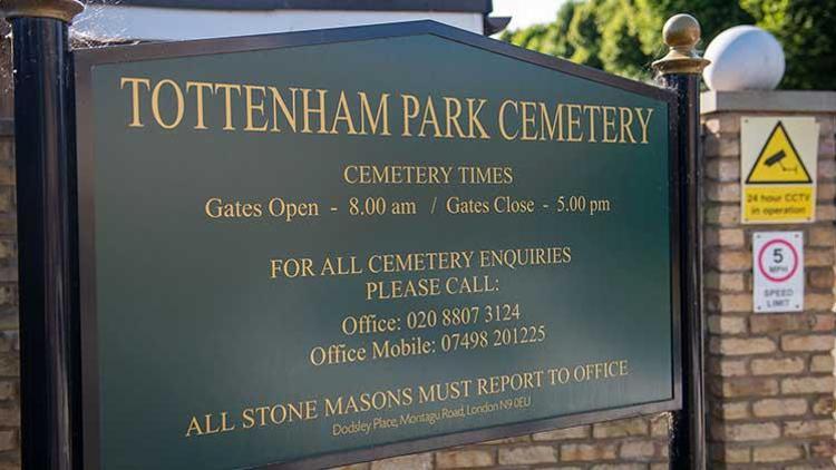 İngiltere’de Türklerin kullandığı mezarlıkla ilgili şok karar