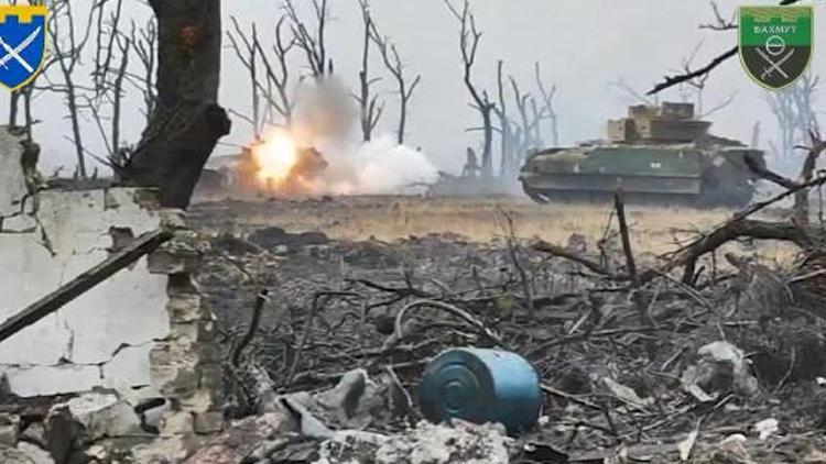 Ukrayna Rus zırhlısını imha etti