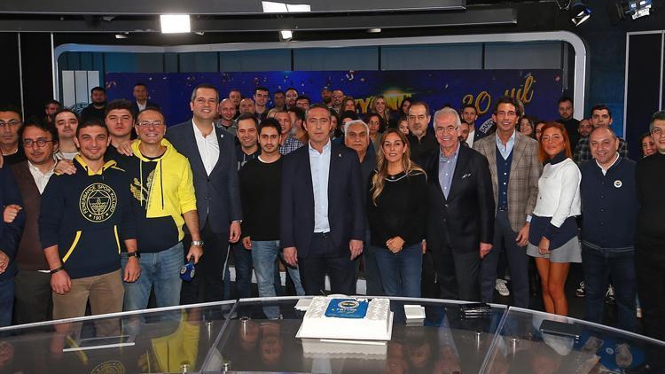 Fenerbahçede Ali Koçtan Aziz Yıldırıma teşekkür