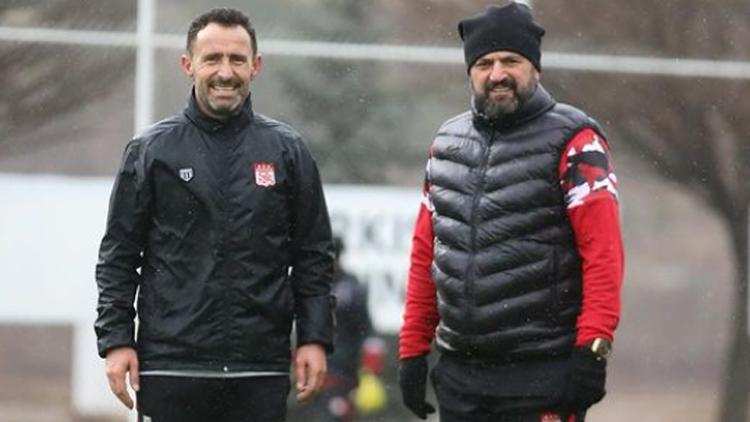 Sivasspor Yardımcı Antrenörü Osman Çakmak: Bülent Hoca ile Türk futboluna yeni isimler kazandırmak istiyoruz