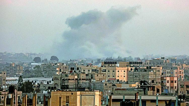 Gazze’de ateşkes formülü aranıyor