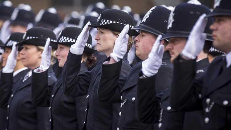 İngiltere ve Galler’deki polis sayısında düşüş