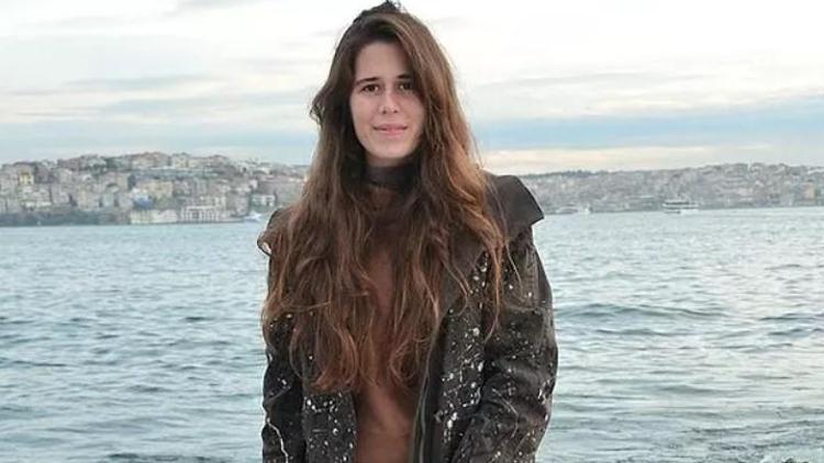 Lal Denizli kimdir, nereli, kaç yaşında Mustafa Denizlinin kızı CHP Çeşme Belediye Başkan Adayı Lal Denizlinin biyografi bilgileri