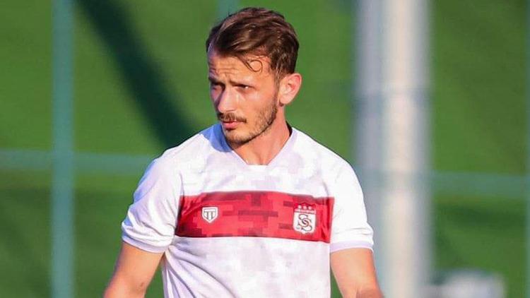 Sivasspor’da Abdulkadir Parmak ile yollar ayrıldı