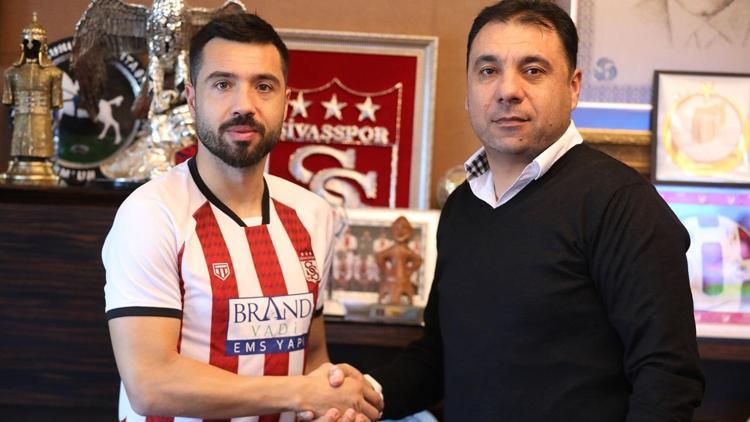 Transfer Haberleri: İbrahim Akdağ resmen Sivasspor’da