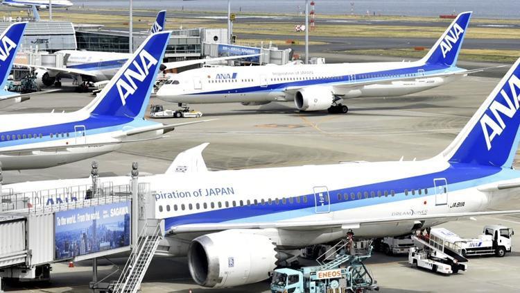 Japonyada bir kaza daha İki uçak çarpıştı: 10 uçuş aksadı