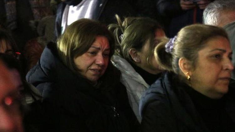 Gaziantepte 6 Şubat anması: Vatandaşlar kayıpları için gözyaşı döktü