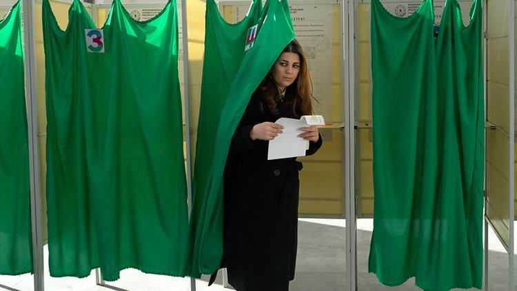 Azerbaycanda seçim heyecanı