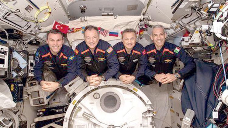 İlk Türk astronot yarın Dünya’ya dönüyor