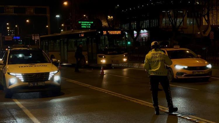 İstanbulda Huzur uygulaması: Araçlar didik didik arandı