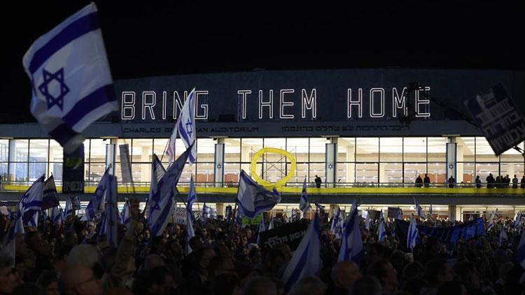 İsrail ve Kudüs’teki protestolarda Netanyahu’ya tepkiler sürüyor: Bu başıboş başbakanın nesi var