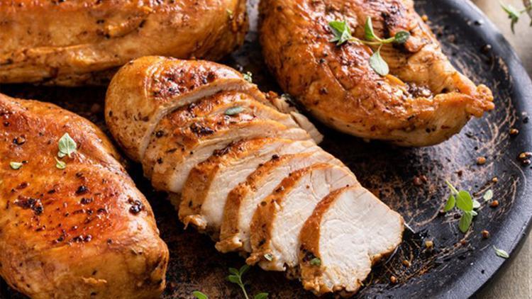 Airfryer tavuk tarifi: Airfryer'da tavuk göğsü nasıl yapılır, malzemeleri neler?