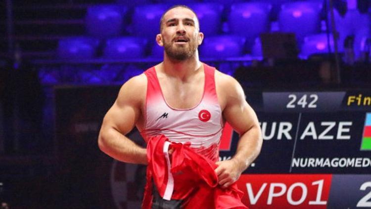 Feyzullah Aktürk üst üste 3. kez Avrupa şampiyonu