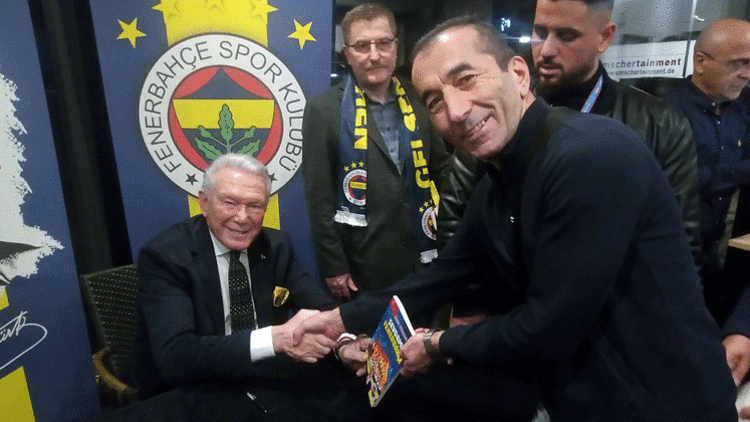 ‘Sevdamız Fenerbahçe’ için gurbetçilerle buluştu