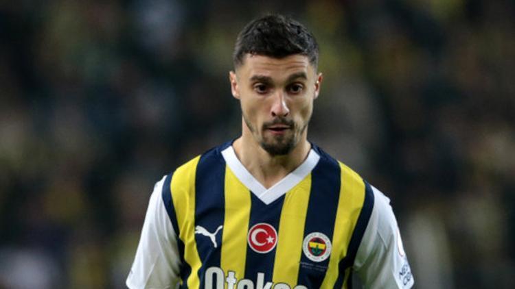 Fenerbahçenin yeni transferi Rade Krunice şok protesto