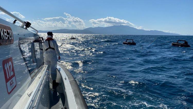 Çanakkale açıklarında 91 kaçak göçmen kurtarıldı, 24 kaçak göçmen yakalandı