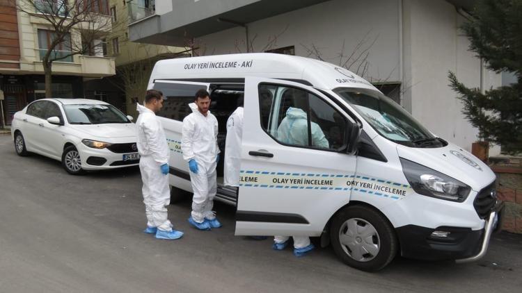 Çekmeköyde evde rehin aldığı karısını silahla öldürdü