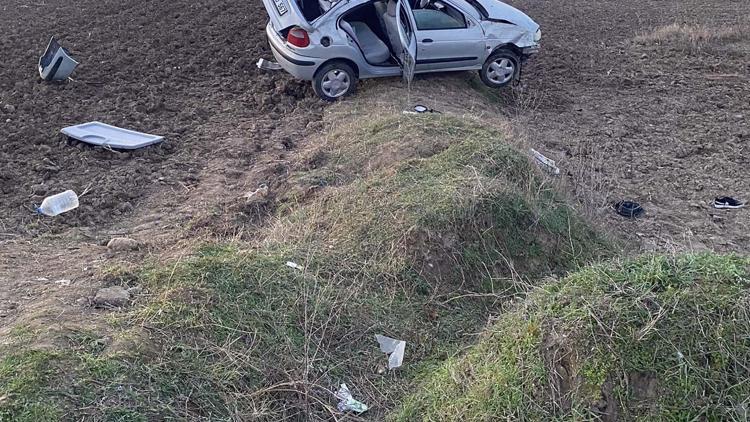 Edirnede, takla atan otomobilde sürücü hayatını kaybetti