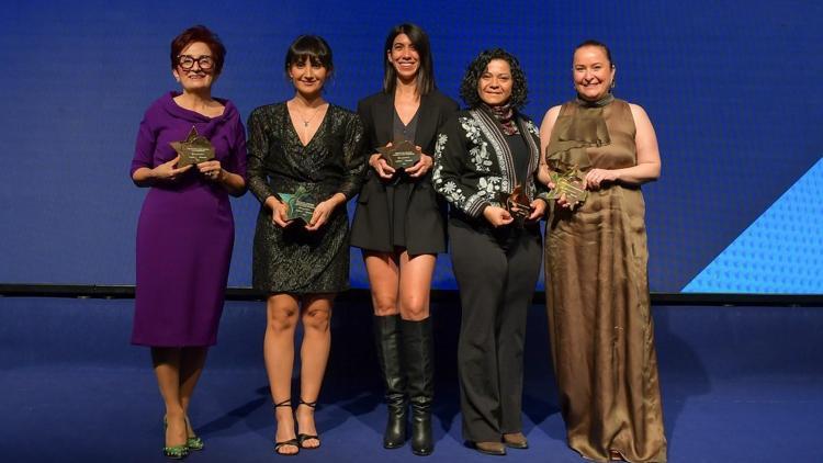 Türkiye’nin başarılı kadın girişimcileri ödüllerine kavuştu