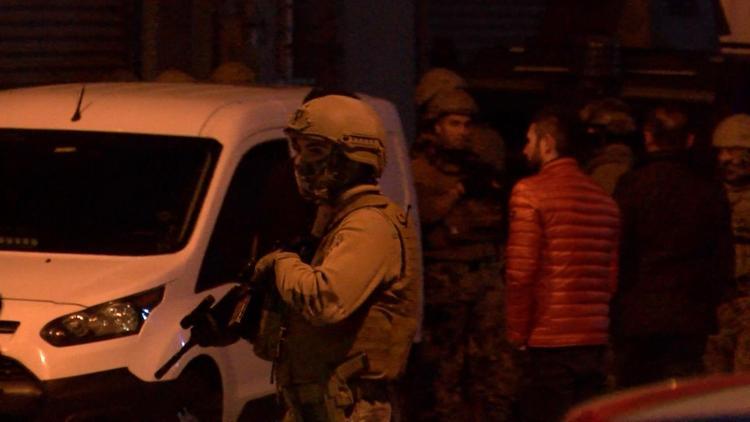 Çirkinler suç örgütü operasyonu: Arnavutköyde otomatik silahlarla saldırı düzenleyenler Sultangazide yakalandı