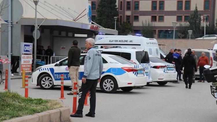 Denizlide hastane kafeteryasına silahla ateş açıldı: 2si ağır 7 yaralı