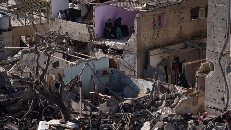 İsrail ordusu yine sivilleri vurdu Refahta 11 can kaybı