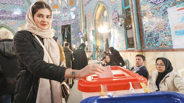 İran’da en düşük katılımlı seçim oldu
