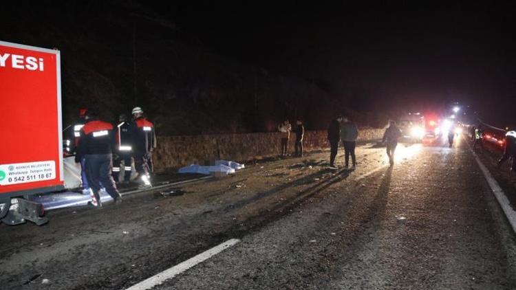 Nevşehirde korkunç kaza 3 ölü, 6 yaralı