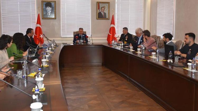 İzmir Valisi Süleyman Elban: İki ayda 11 suç örgütü çökertildi