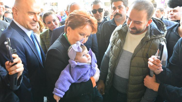 Meral Akşener, Gönende esnaf ziyareti yaptı, Bandırmada Egenin konserine katıldı