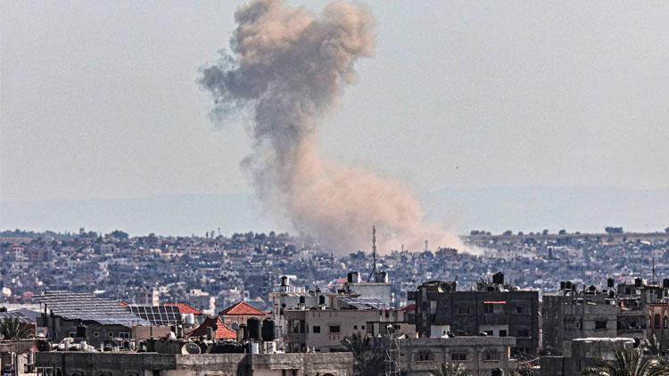 Dünya Gazze’de ateşi kesemedi: Bombalar altında Ramazan