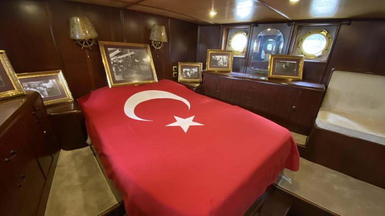 Atatürkün gezi teknesi, M/G Acar ziyarete açıldı, kaldığı kamara görüntülendi