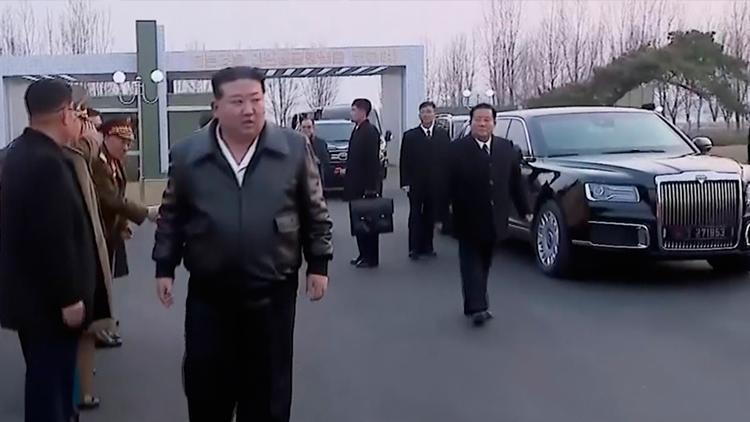 Kim Jong-Un talimatı verdi... Kuzey Kore’den hava indirme tatbikatı