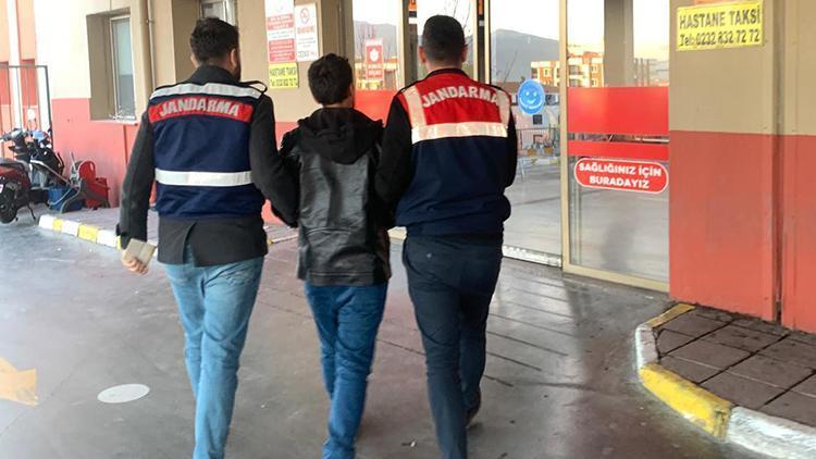 İzmirde MİT destekli operasyon: 5 gözaltı