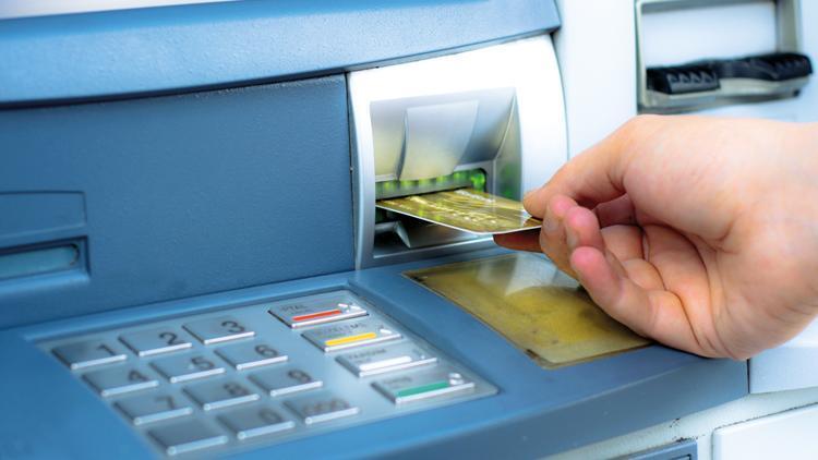 Sistem arızalandı ATM’ler para dağıttı... 6 saatte 40 milyon dolar çekildi