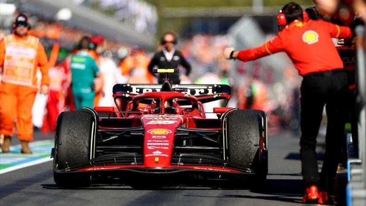 Formula 1 Avustralya Grand Prixsini Carlos Sainz kazandı